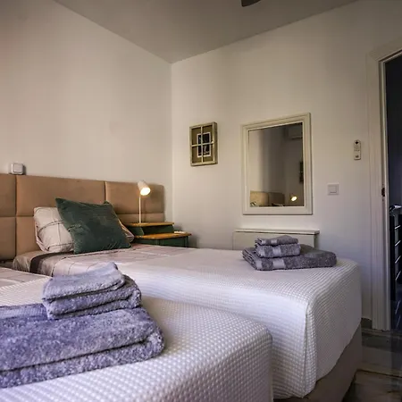 Newly Remodeled Townhouse Beach Walking Distance Sitio de Calahonda Exterior photo